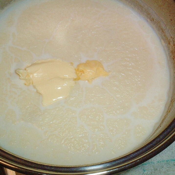 １カップ牛乳＆１カップサツマイモの簡単スープ